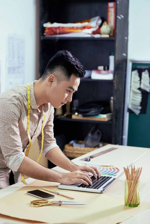 Tư Vấn Chiến Lược Thương Hiệu Chuyên Sâu